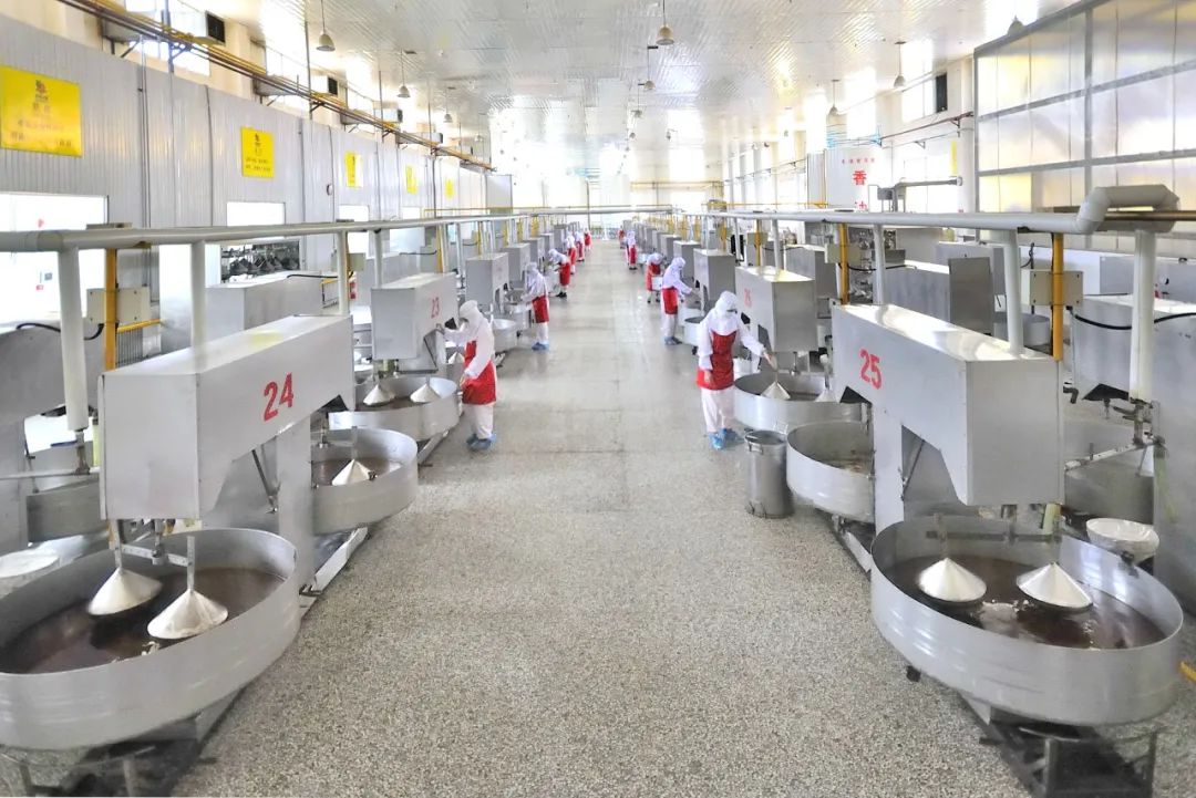 品牌 瑞福油脂股份有限公司:小磨香油“转”走天下麻将胡了app走在前 挑大梁·产业链上的山东好(图3) 品牌 瑞福油脂股份有限公司:小磨香油“转”走天下麻将胡了app走在前 挑大梁·产业链上的山东好(图3)