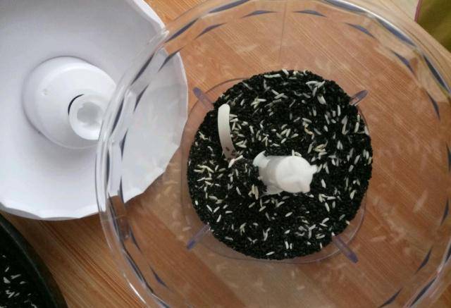 香又浓超好喝儿时的味道做法很简单麻将胡了网址教你自制黑芝麻糊又(图4) 香又浓超好喝儿时的味道做法很简单麻将胡了网址教你自制黑芝麻糊又(图4)